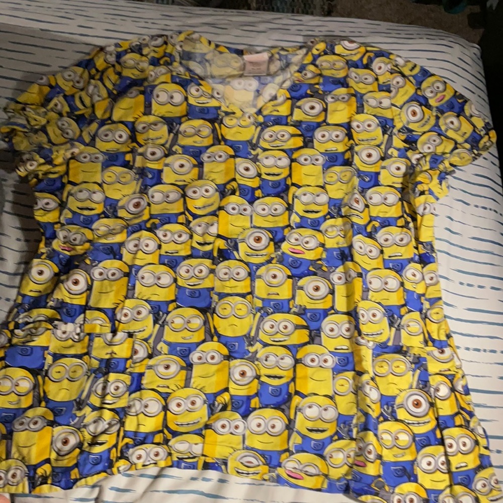 Women’s scrub top